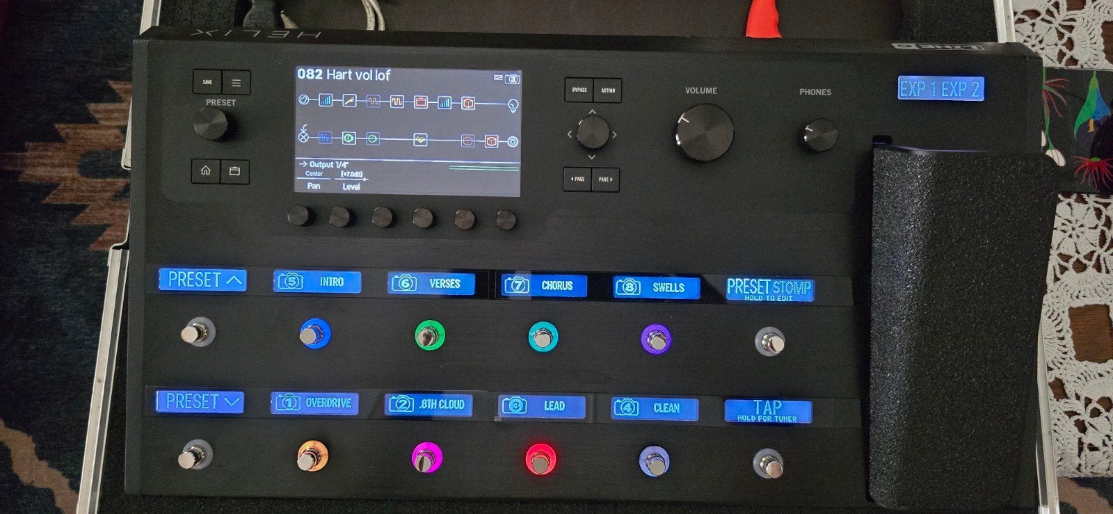 Line 6 Helix Floor + Thomann Flight Case & Original Box, Muziek en Instrumenten, Effecten, Zo goed als nieuw, Overige typen, Ophalen
