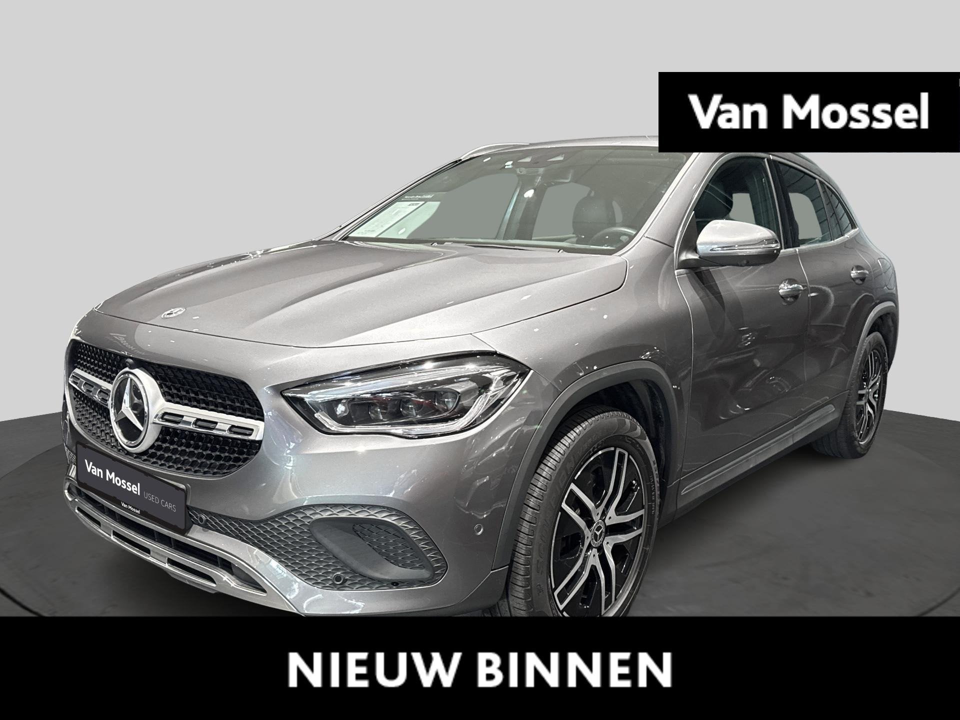 Mercedes-Benz GLA GLA 250 e, Stof, 4 cilinders, 16 kWh, Plug-in hybride