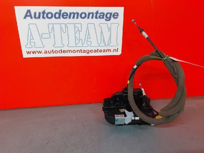 BARRE DE SERRURE DE PORTE AVANT GAUCHE Nissan Qashqai (J11), Germany@nissan-services.eu, Kronenweg 38
50389  Wesseling, DE, Utilisé