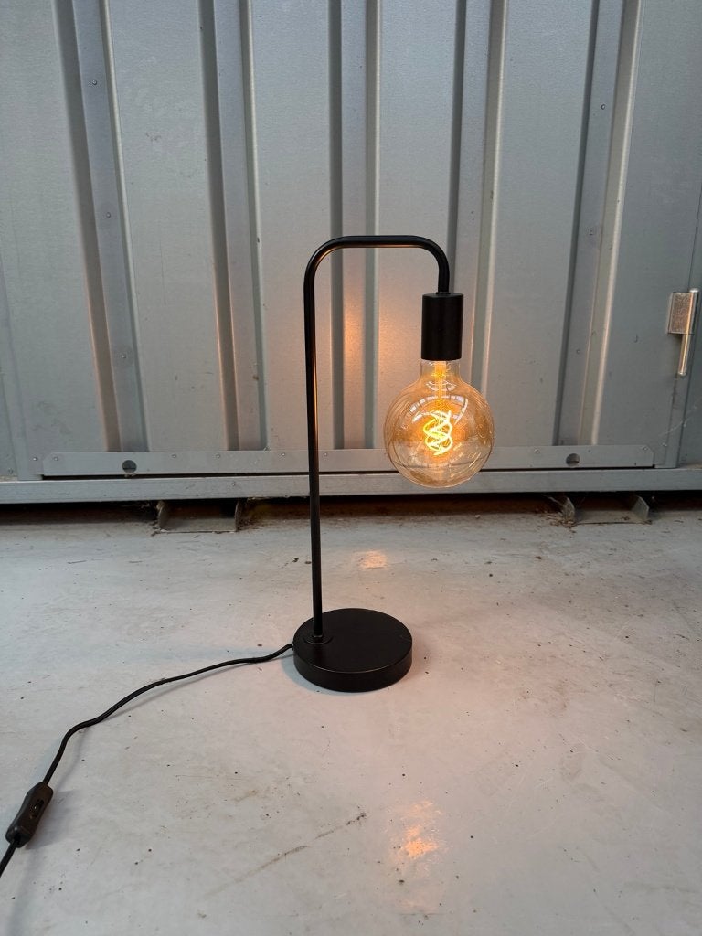 Zwarte tafellamp, Bureaulamp, Overige merken, E27 (groot), Zo goed als nieuw