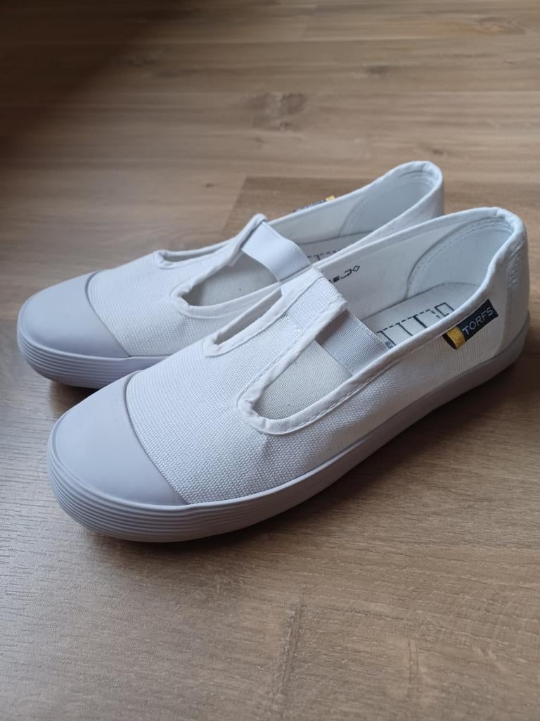 Tunpantoffels maat 35 (nieuw), Jongen of Meisje, Overige typen, Nieuw, Ophalen of Verzenden
