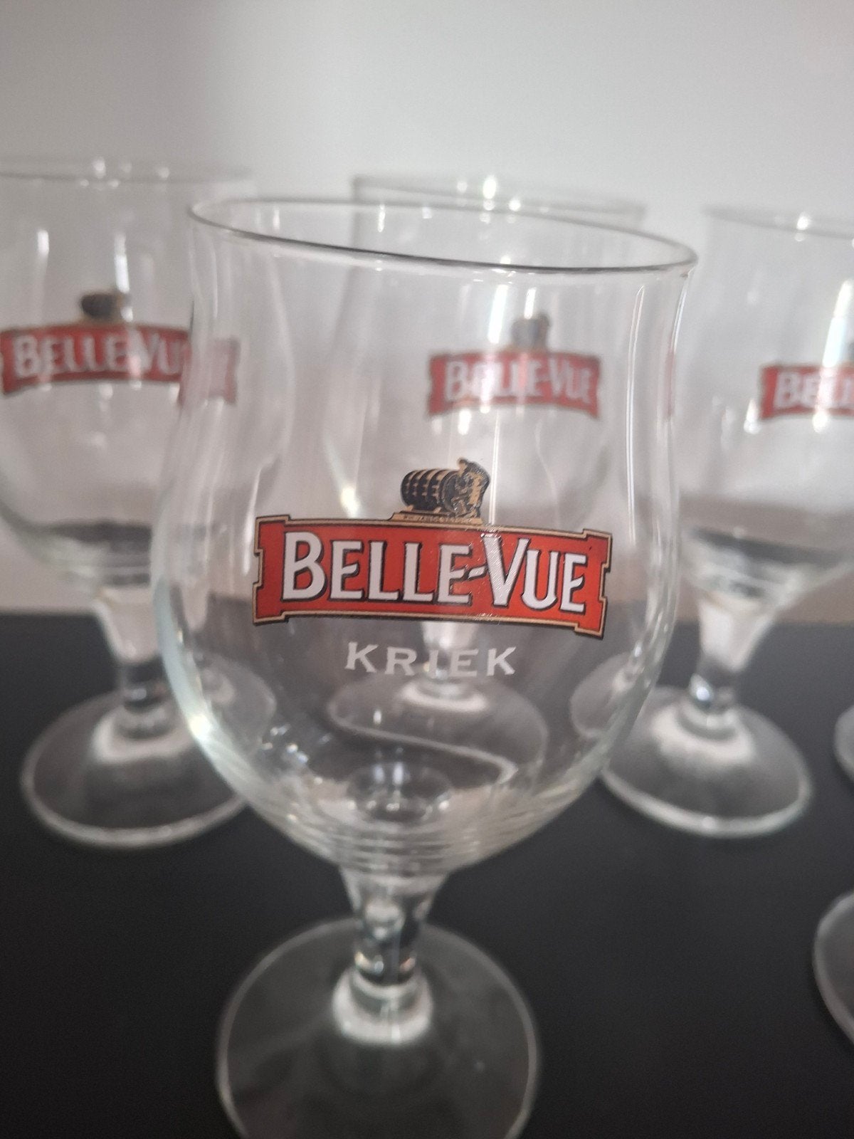 Belle-Vue kriek bierglazen, Enlèvement