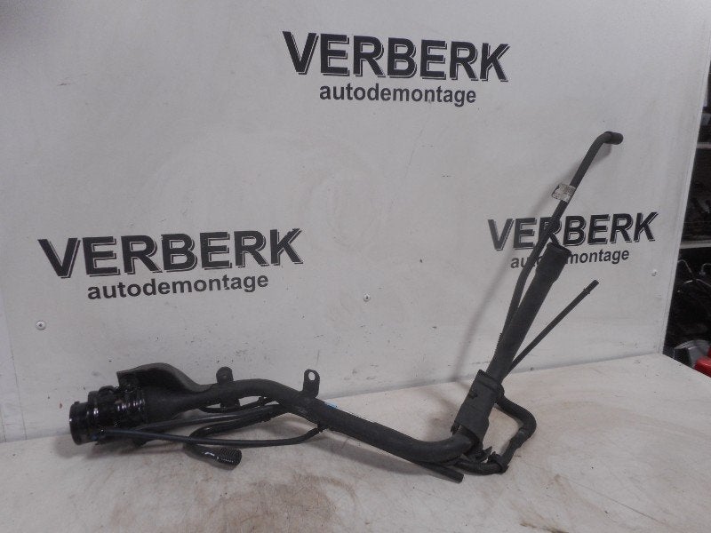 EMBOUT DE REMPLISSAGE Ford Focus (01-1970/-) (bv619032aj), Autos : Pièces & Accessoires, Utilisé, Ford