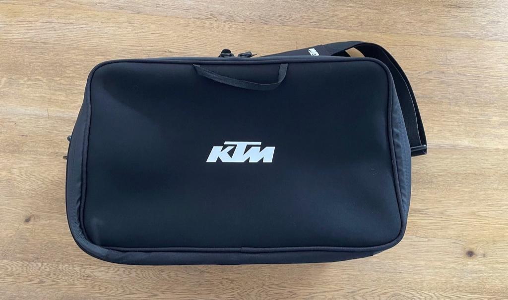 KTM Binnentassen L + R, Motoren, Accessoires | Koffers en Tassen, Ophalen, Zo goed als nieuw