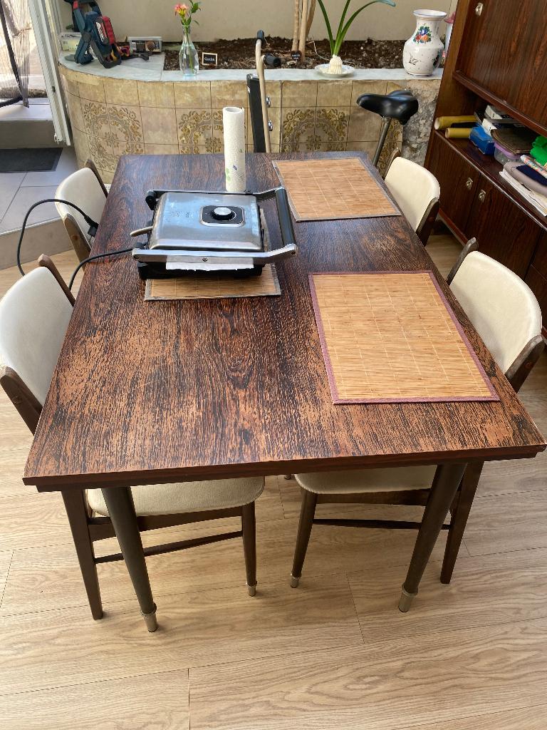 Salle à manger complète, Enlèvement, Utilisé, En très bonne état, 4 à 6 chaises