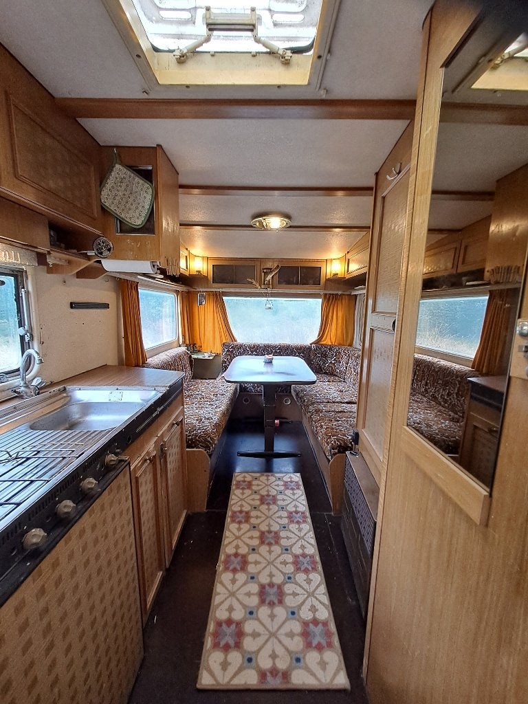 Caravane, 2 lits séparés, Réchaud à gaz, Entreprise, Tabbert