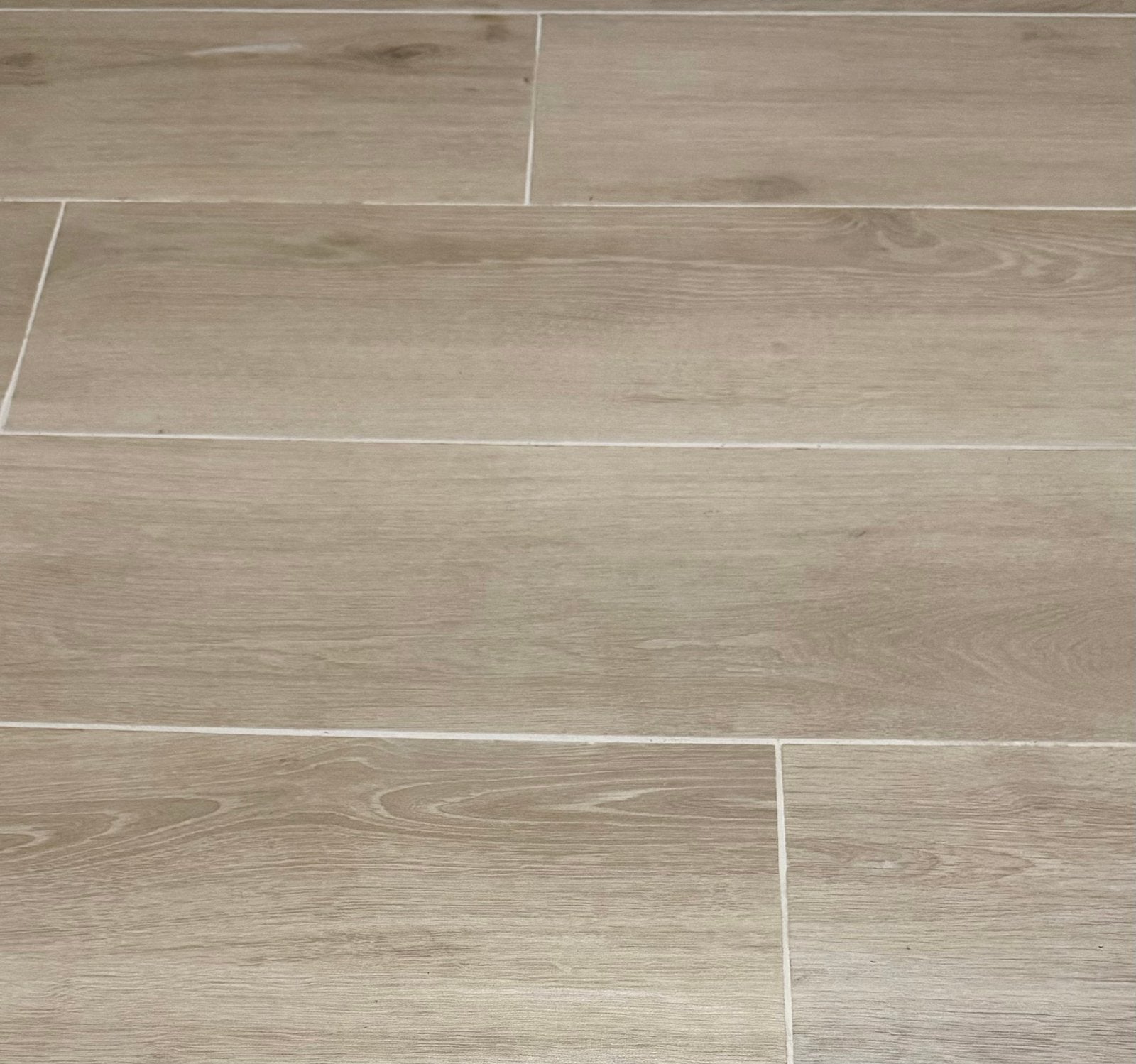 Tilestone truewood beige 23,3x120x1cm 5,45m2, Neuf, 60 cm ou plus, Carrelage de sol, Céramique