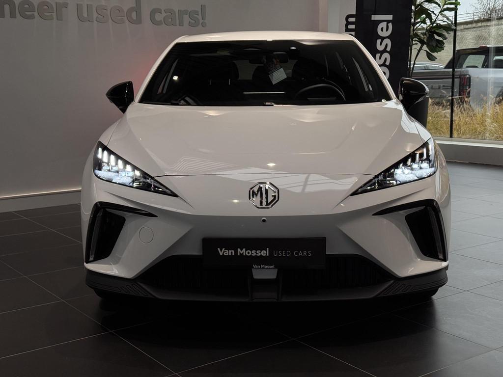 MG MG4 64 kWh Luxury (automatique), Autos, MG, Achat, Electronic Stability Program (ESP), 5 portes, 5 places
