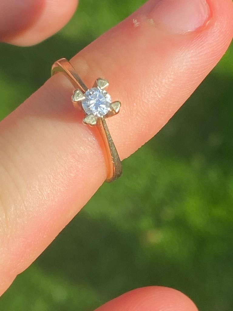 14k gouden solitaire ring met diamant, Enlèvement, Comme neuf