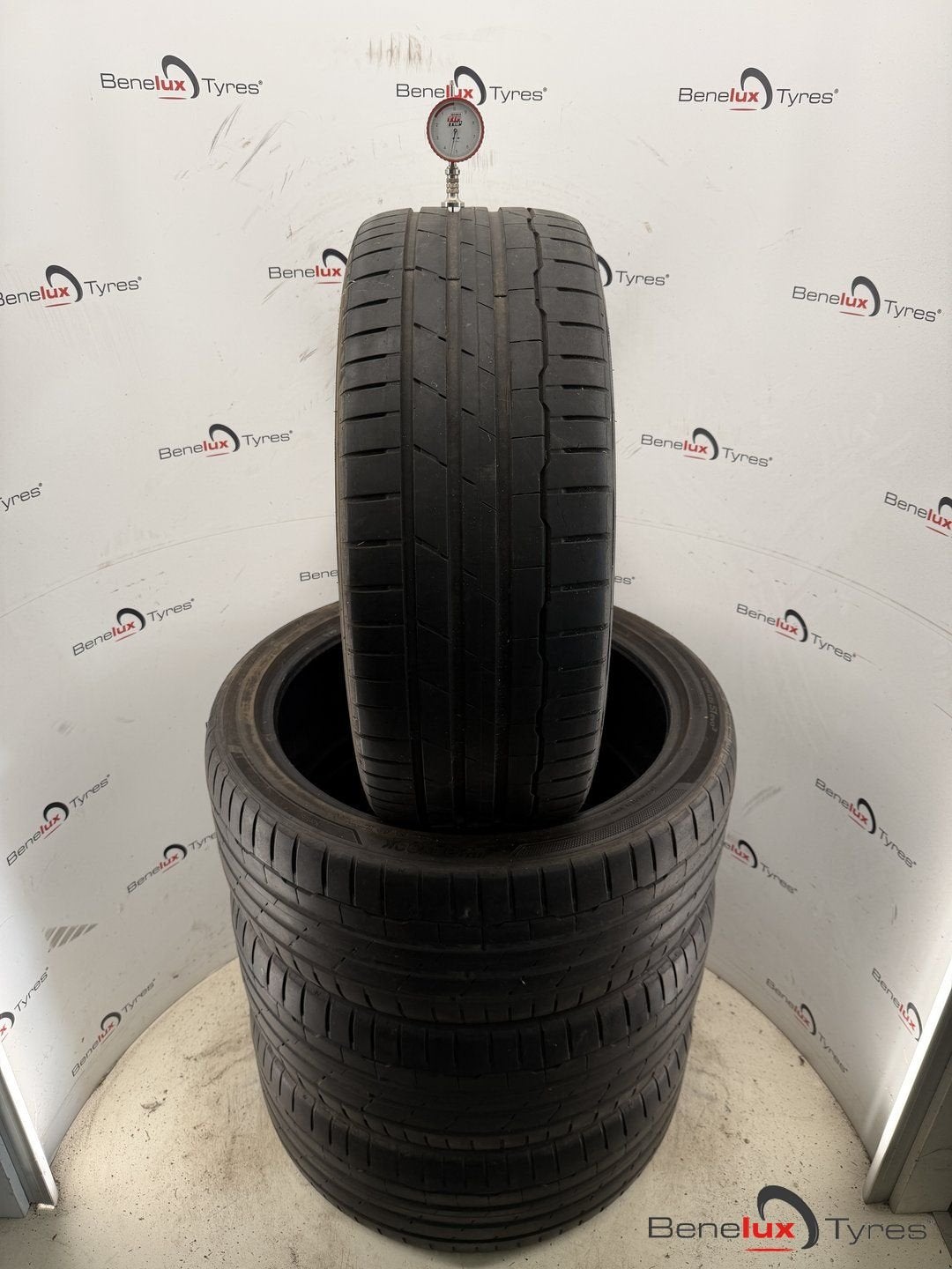 245/40R21 100Y Hankook Ventus 245/40 R21 245/40/21 2454021, -, -, Band(en), Zomerbanden