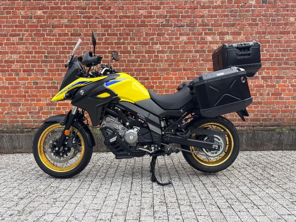 SUZUKI V-STROM 650 XT, 2 cilinders, Occasion, Motorrijbewijs A, Bedrijf