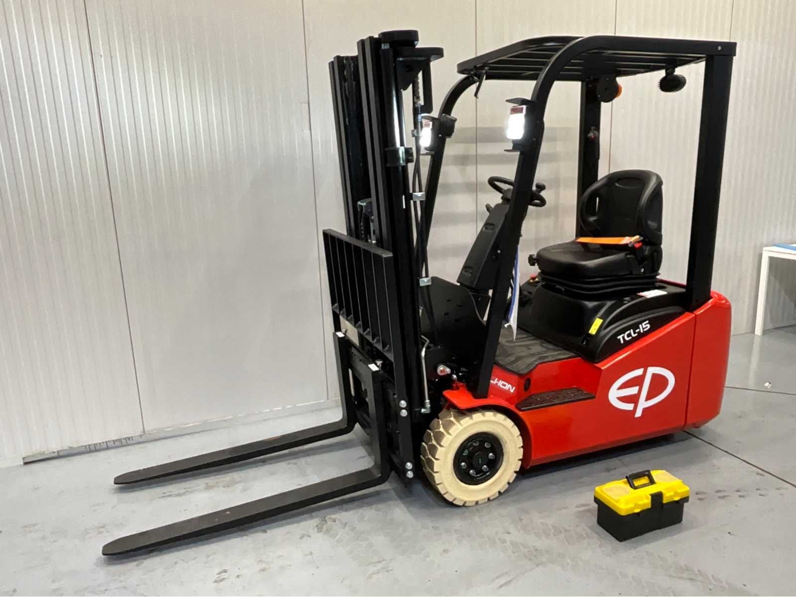 EP TCL152 Triplex - Freelift - Sideshift, Articles professionnels, 1000 à 2000 kg, Électrique, Chariot élévateur, EP