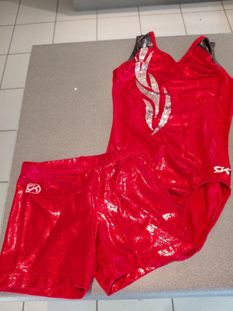 Justaucorps en bon état, Sports & Fitness, Gymnastique, Taille enfant de 146 à 140, Enlèvement, Utilisé, Maillot de gymnastique