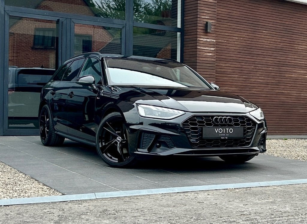 Audi A4 Avant 35TFSI S-tronic 3X S-LINE/CAM/TREKH/ACC/VIRT, Autos, Audi, Cuir et Alcantara, Achat, Garantie prolongée, Noir
