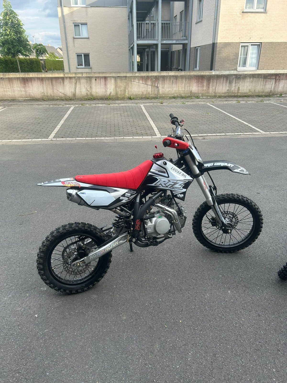 Crossmotor, Enlèvement, Comme neuf
