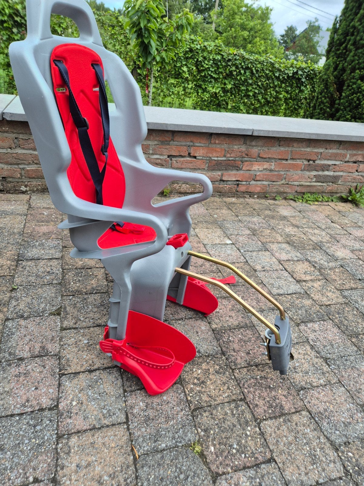 Siège De Vélo Pour Enfants OKBaby Gris/Rouge Universel, Enlèvement, Utilisé, Okbaby