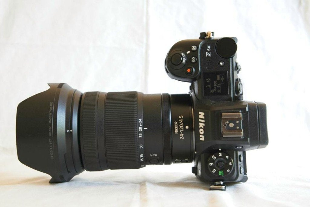 Nikon Z6 III als nieuw, 2600 kliks, garantie, 24-120mm f1.4, Audio, Tv en Foto, Fotocamera's Digitaal, Bluetooth, Ophalen of Verzenden