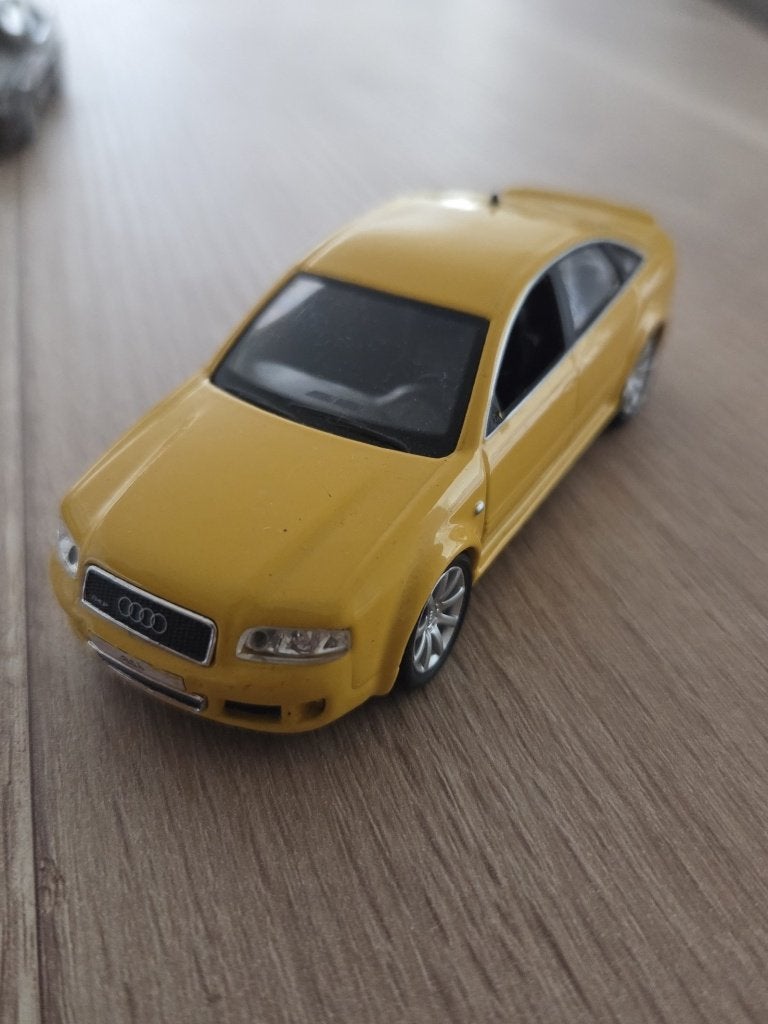 Audi RS6 miniatuur, Ophalen of Verzenden, Gebruikt
