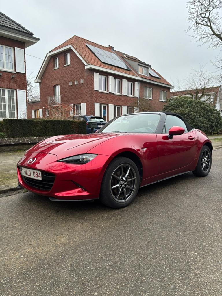 Mazda, Autos, Mazda, Particulier, MX-5, Essence, Euro 6, Cabriolet, 2 portes, Boîte manuelle, Rouge, Entretenue par le concessionnaire