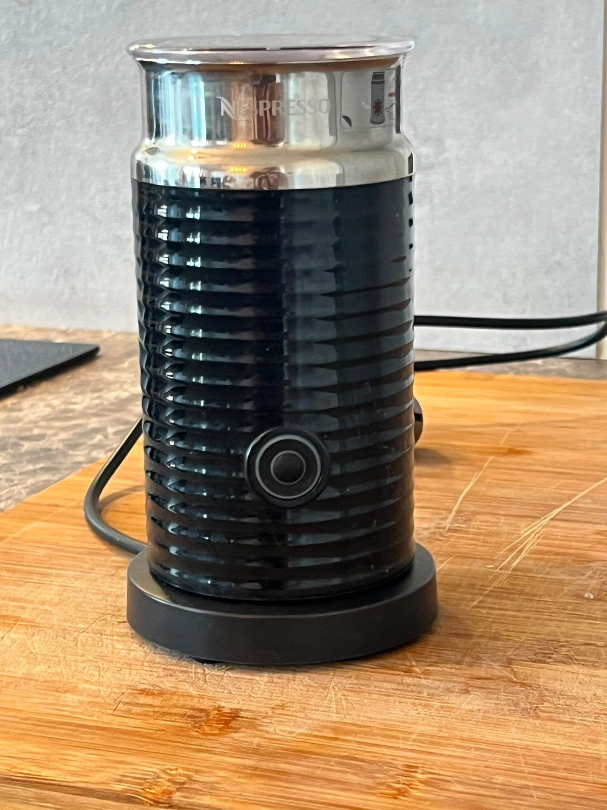 NESPRESSO Aeroccino 3 Melkopschuimer Zwart, Elektronische apparatuur, Verzenden, Zo goed als nieuw, Elektrische melkopschuimer
