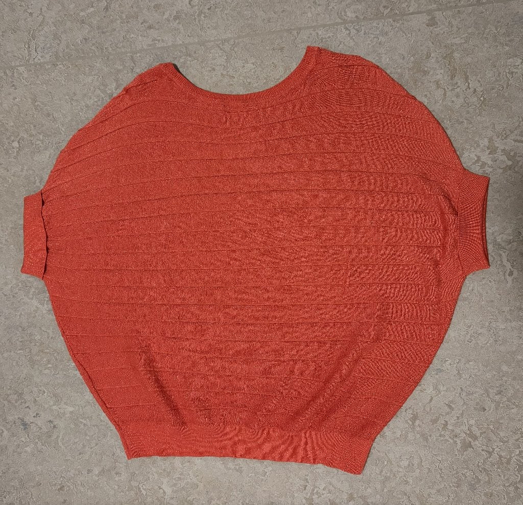 NIEUW truitje van K-design,maat 4 (EU48-50), K-design, Trui of Vest, Nieuw, Oranje
