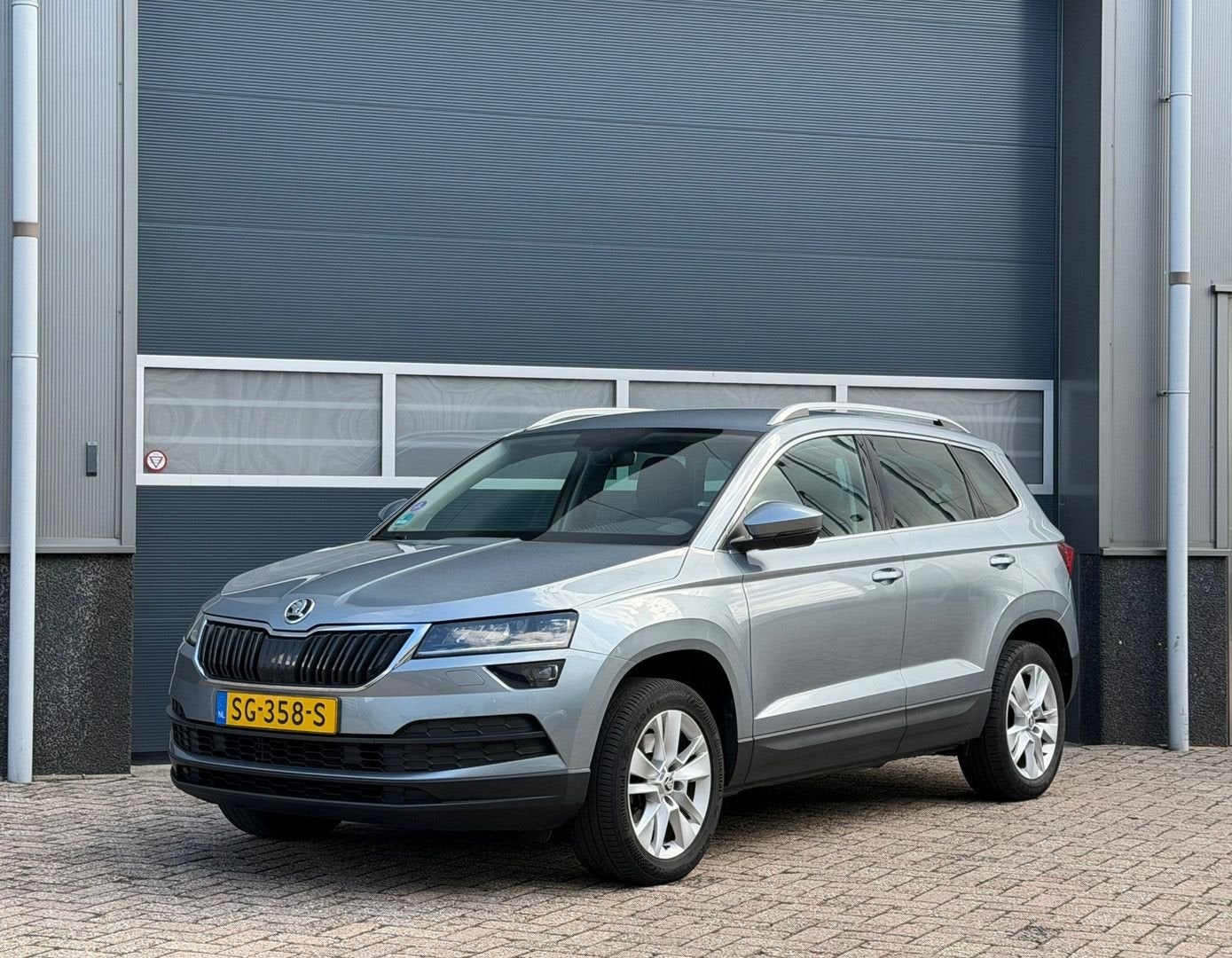 Skoda Karoq 1.5 TSI ACT Style bj.2018 Autom|Navi|Trekh|Nap., Auto's, Skoda, Automaat, Karoq, Navigatiesysteem, Grijs