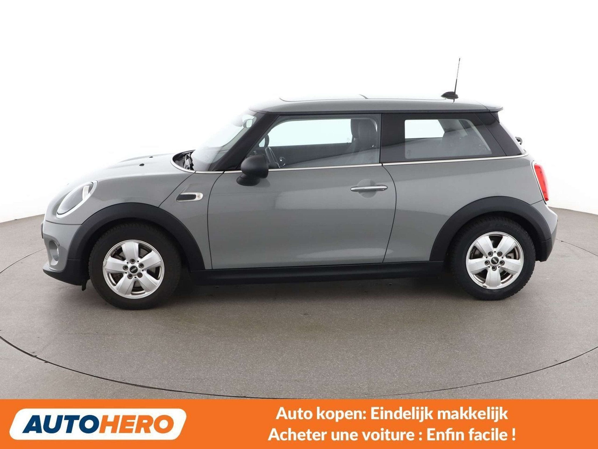 MINI One One (bj 2019), Auto's, Voorwielaandrijving, Stof, Gebruikt, 1165 kg