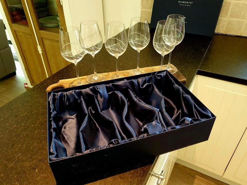 Luxe wijnglazen met Swarovski kristallen set van 6 stuks, Ophalen, Zo goed als nieuw