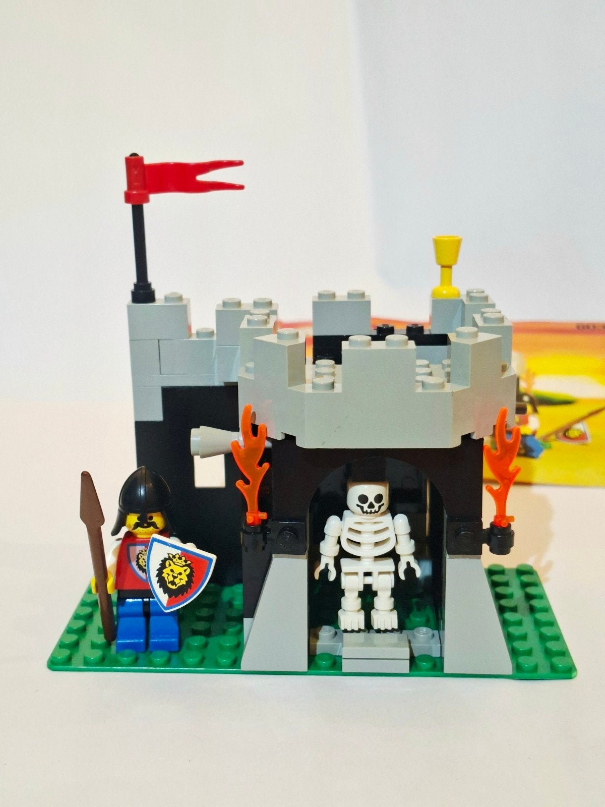 Lego Castle - 6036 Skeleton Surprise - Vintage, Ophalen of Verzenden, Compleet, Lego, Castle