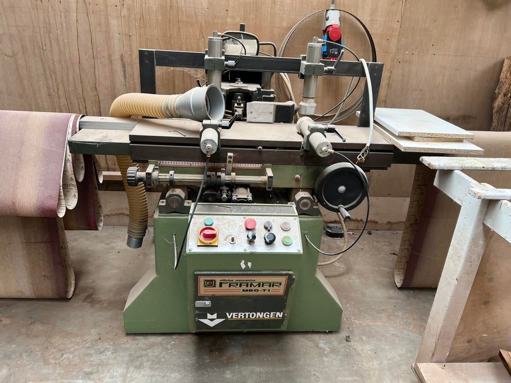 Gatensteekmachine, Zakelijke goederen, Ophalen
