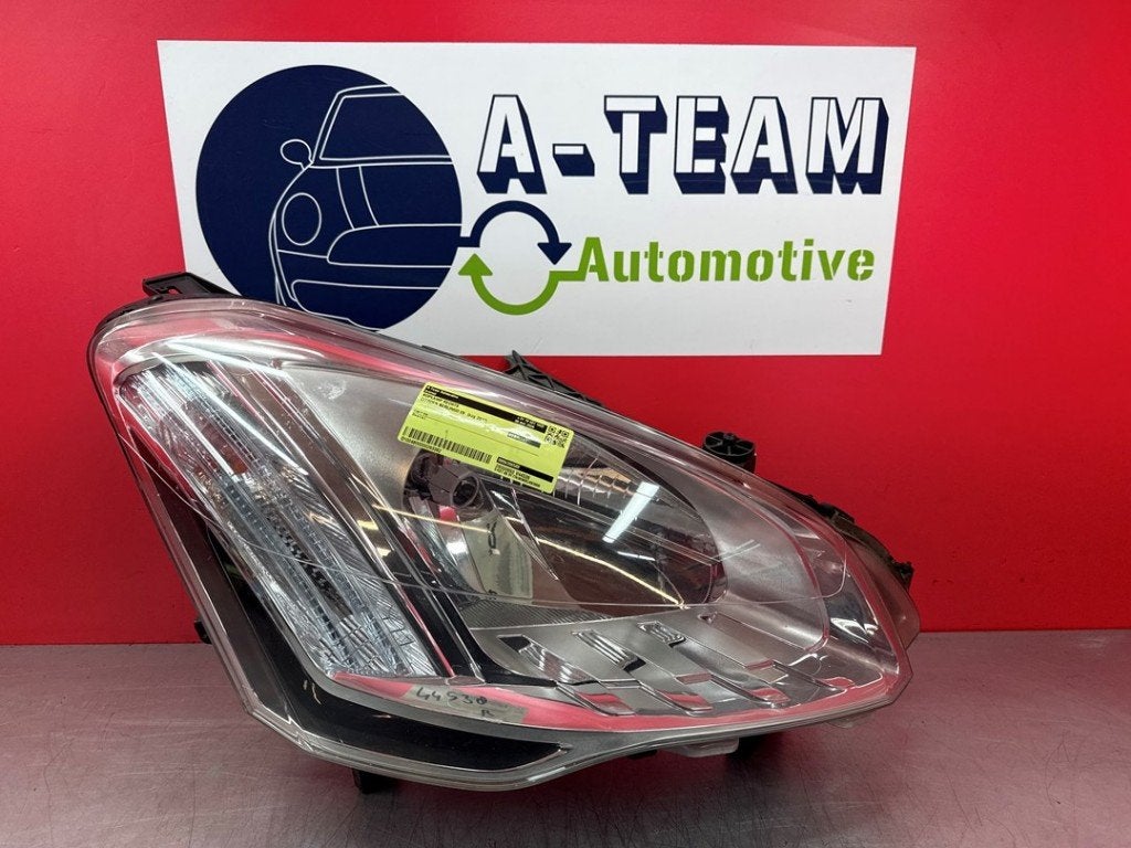 PHARE / OPTIQUE AVANT DROIT Berlingo (|9806306580|), Citroën, Valeo, Utilisé, 100, rue de Courcelles
75017  Paris, FR