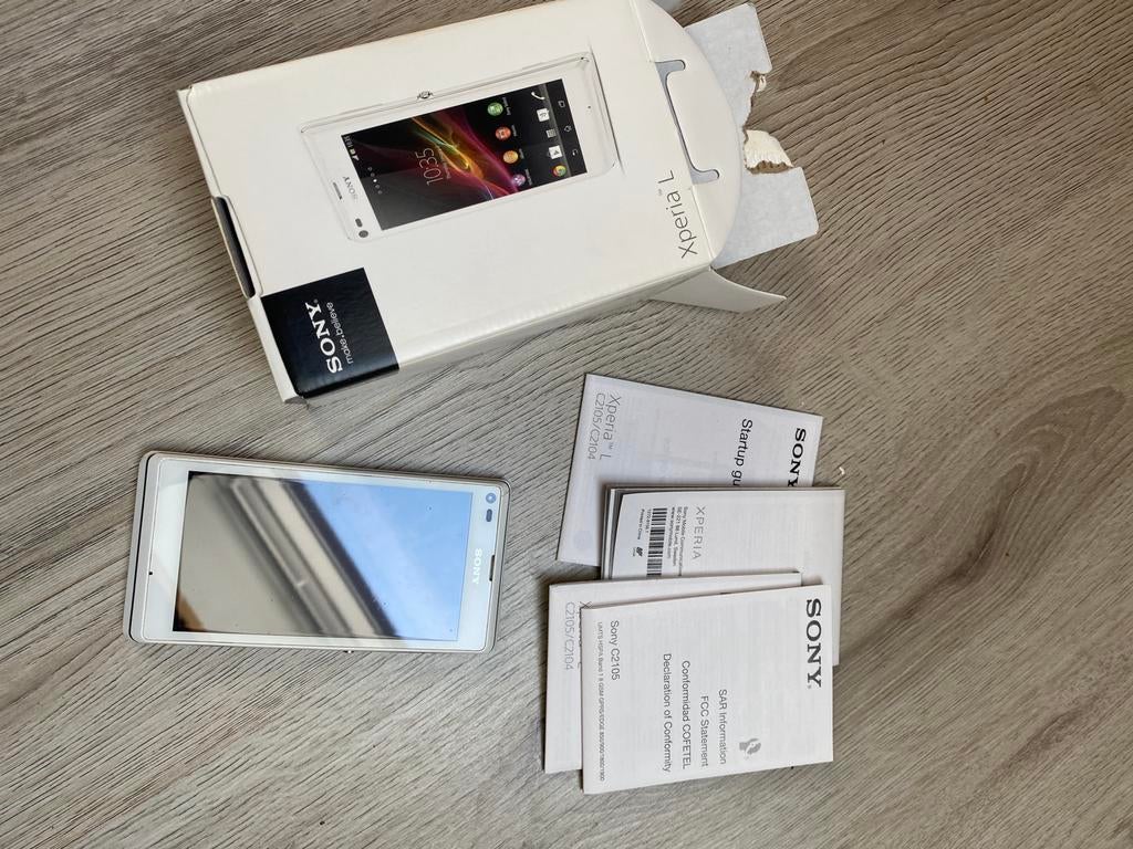 Sony Xperia L White, Telecommunicatie, Mobiele telefoons | Sony, Ophalen of Verzenden, Zo goed als nieuw