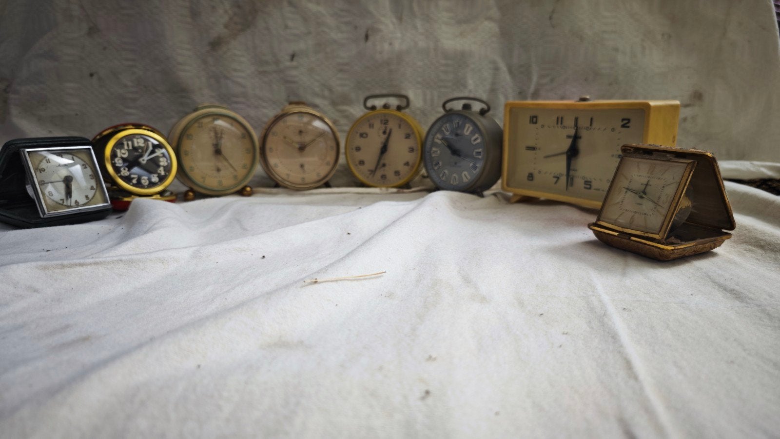 Verzameling vintage mechanische wekkers & reiswekkers, Enlèvement