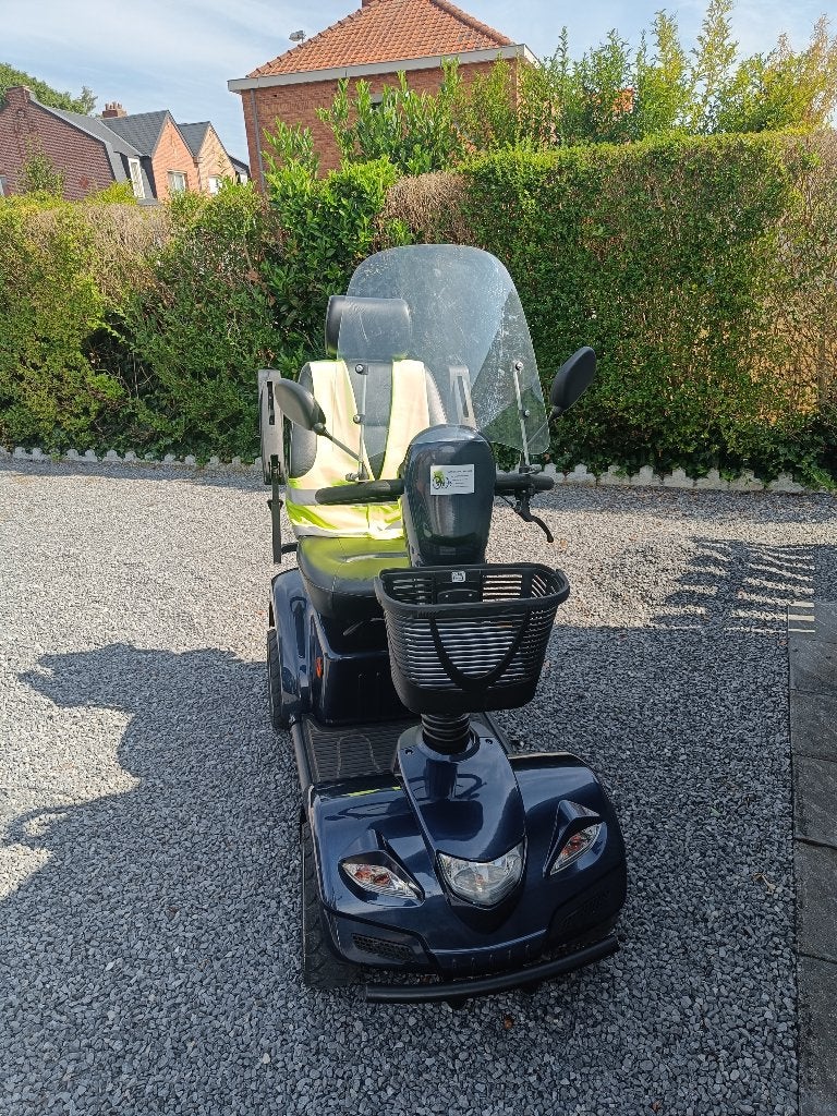 Zo goed als nieuwe Scootmobiel Vermeiren Carpo 4, Divers, Voitures sans permis & Scooters pour invalides, 11 à 15 km/h, Enlèvement