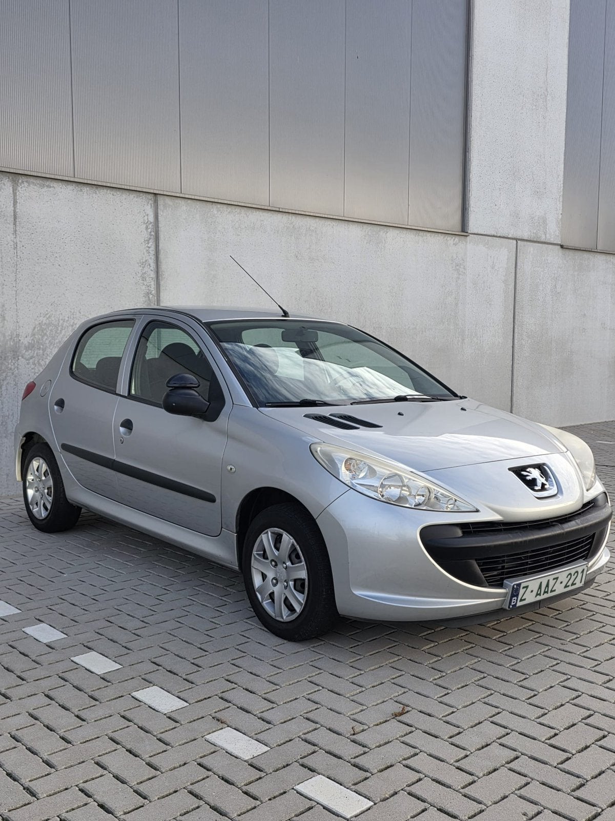 PEUGEOT 206+1.1 BENZINE•2010 • GEKEURD VOOR VERKOOP • LEZ OK, Autos, 206+, Achat, Boîte manuelle, Particulier