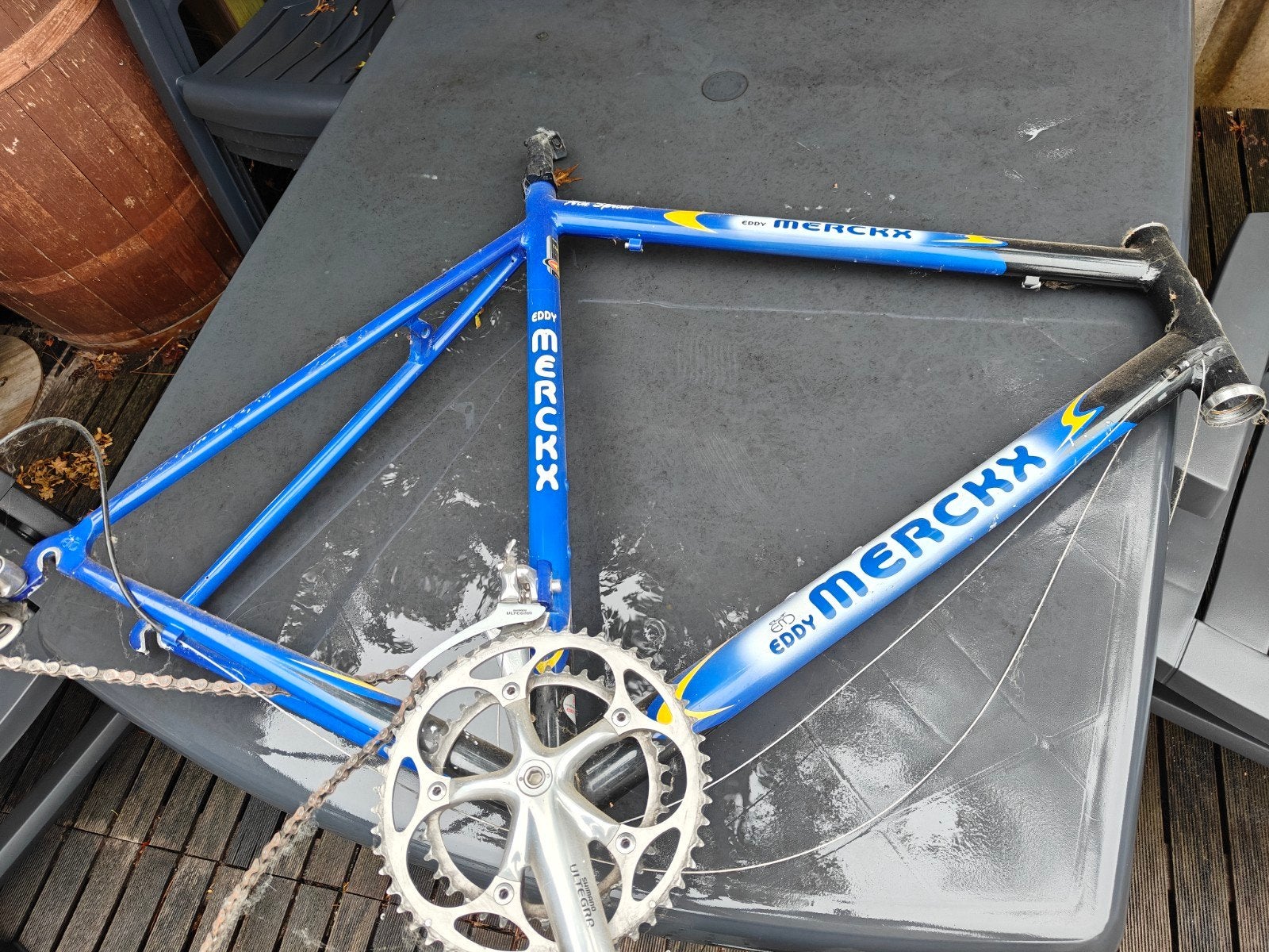 Eddy Merckx fietskader alu, Ophalen