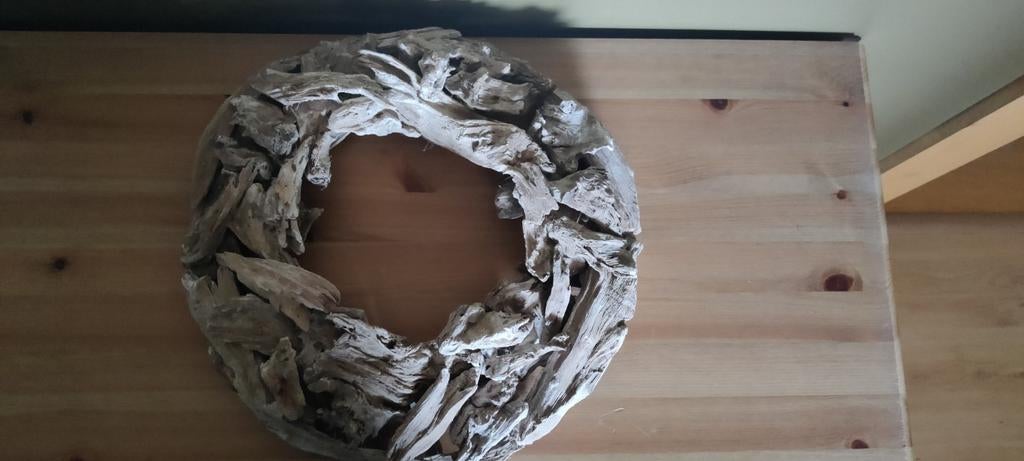 Houten krans, Huis en Inrichting, Woonaccessoires | Kransen, Ophalen