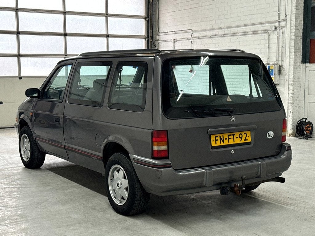 Chrysler Voyager 2.5 td SE, Autos, Argent ou Gris, Achat, 87 kW, 4 portes