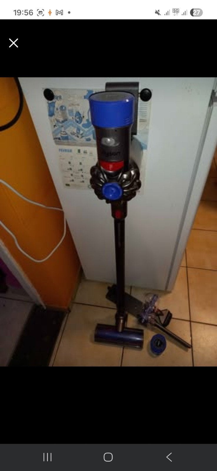 Dyson v7 animal extra, Elektronische apparatuur, Stofzuigers, Dyson, Draadloos, Inclusief accessoires, Oplaadstation, Regelbare zuigkracht