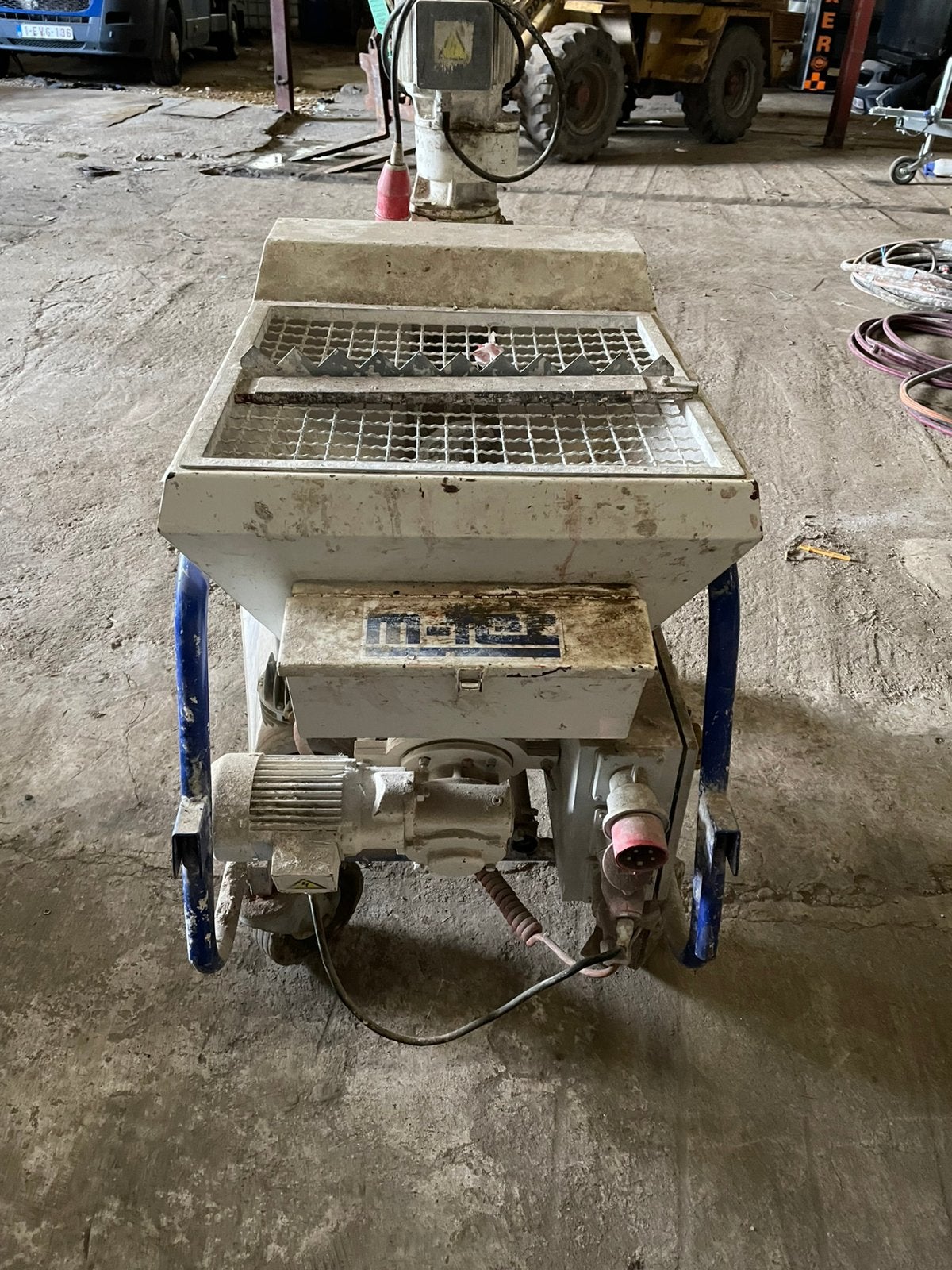 Projeteuse a plâtre, Articles professionnels, Machines & Construction | Pompes & Compresseurs, Enlèvement