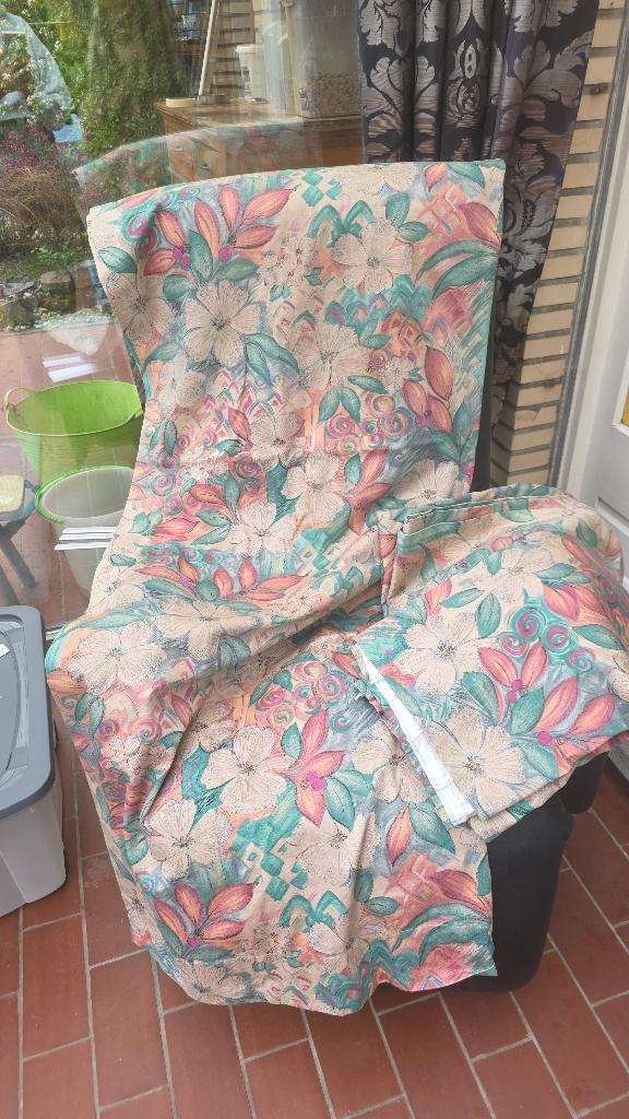 Draperies /overgordijnen 3 dtuks 130x282, Huis en Inrichting, Stoffering | Gordijnen en Lamellen, 200 cm of meer, Klassiek, Ophalen of Verzenden
