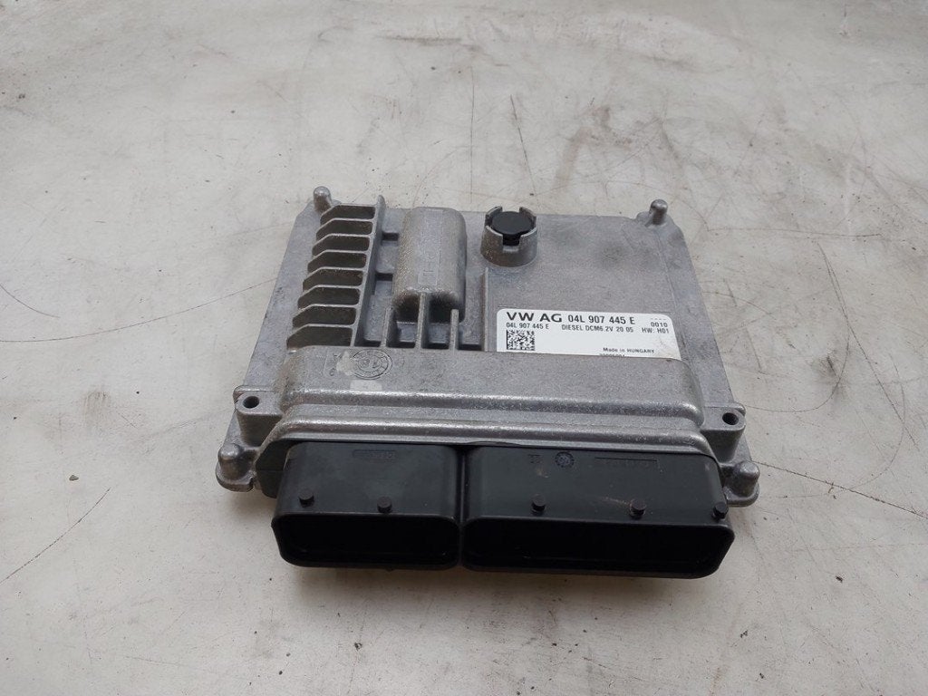 COMPUTER MOTOR Q2 (GAB / GAG) (|04L906056HE|04L907445E|), Info@audi.de, Audi, Audi AG, Gebruikt