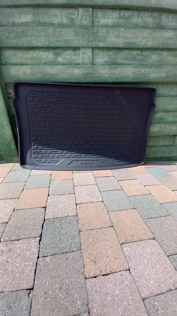Tapis à bagages VW POLO, Enlèvement