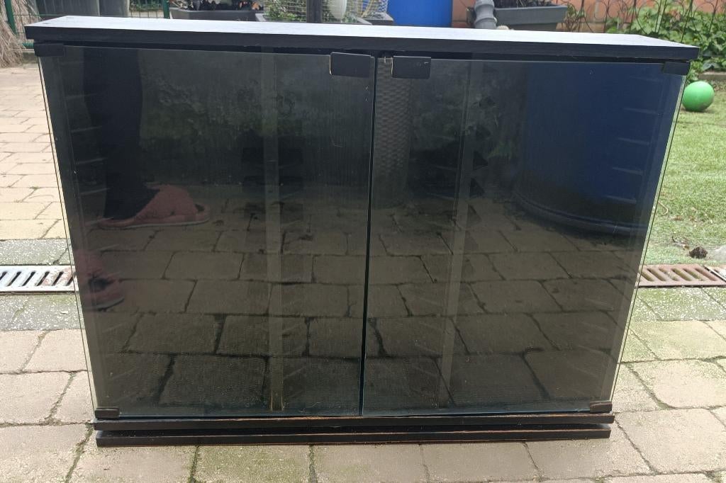 Vitrinekast zwart, Huis en Inrichting, Kasten | Vitrinekasten, Gebruikt, Minder dan 100 cm, Minder dan 50 cm, Minder dan 25 cm
