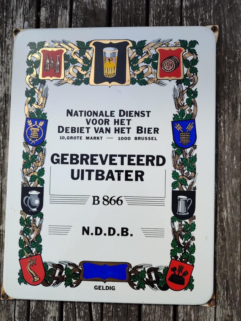 Emaille reclamebord Bier Gebreveteerd Uitbater, Verzamelen, Ophalen of Verzenden, Reclamebord