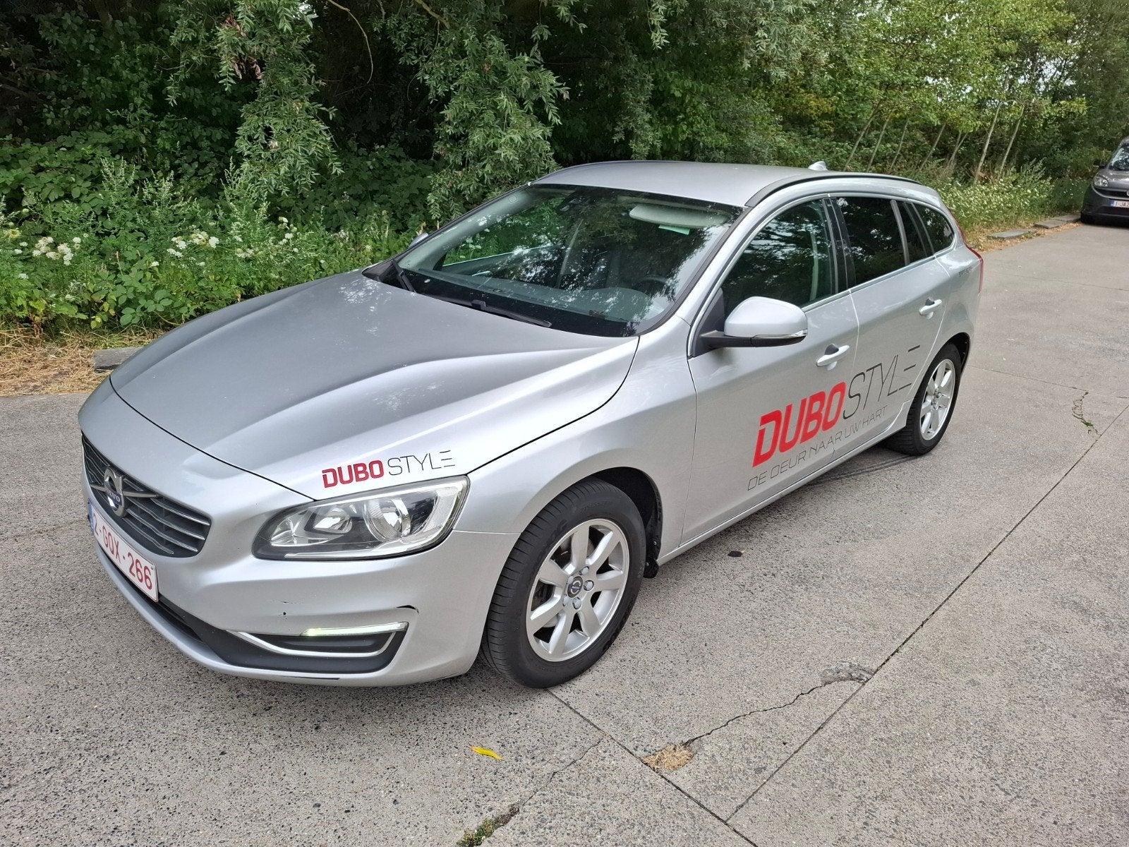 volvo v60 d2 2017 euro6, Autos : Divers, Modes d'emploi & Notices d'utilisation, Enlèvement