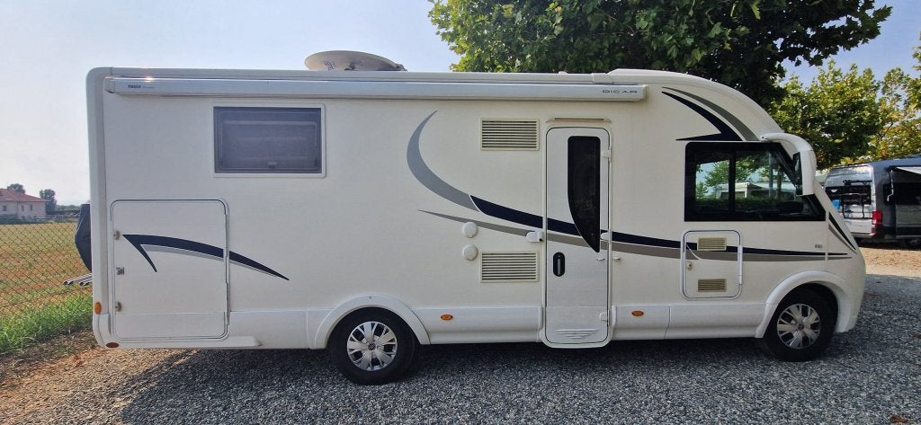 Camper McLouis Nevis 880G, Integraal, Caravanes & Camping, Camping-cars, Particulier, jusqu'à 4, Intégral, McLouis, Fiat, 7 à 8 mètres