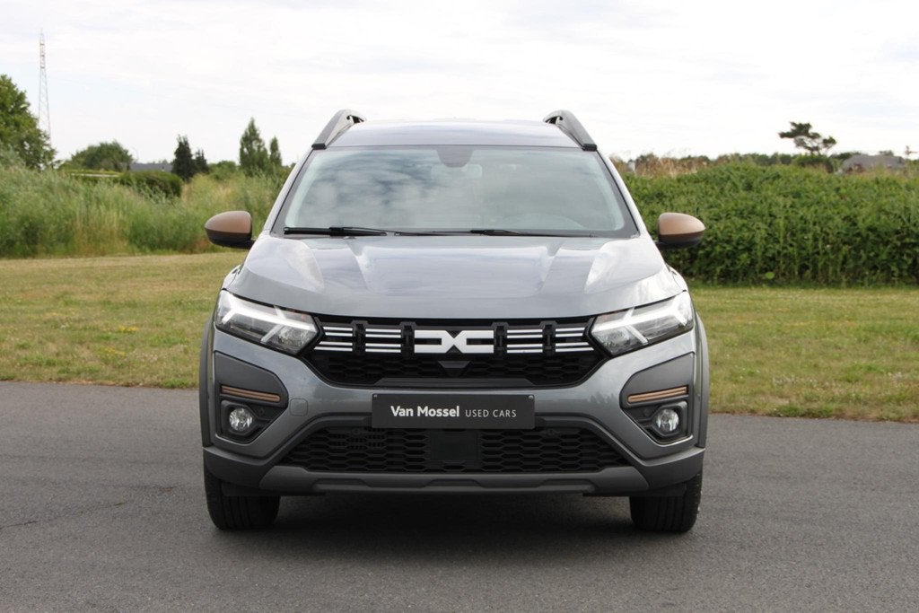 Dacia Jogger TCe 110 Extreme, Autos, Dacia, Argent ou Gris, Achat, Entreprise, Boîte manuelle