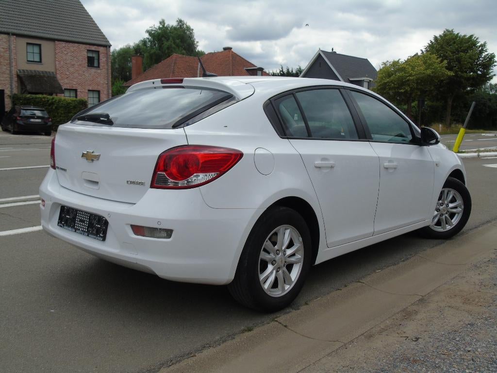 Chevrolet Cruze 1.7 TDCI *07/2013 *1e Eigen*Ohboekje*EURO 5, Auto's, Voorwielaandrijving, Euro 5, Stof, Zwart