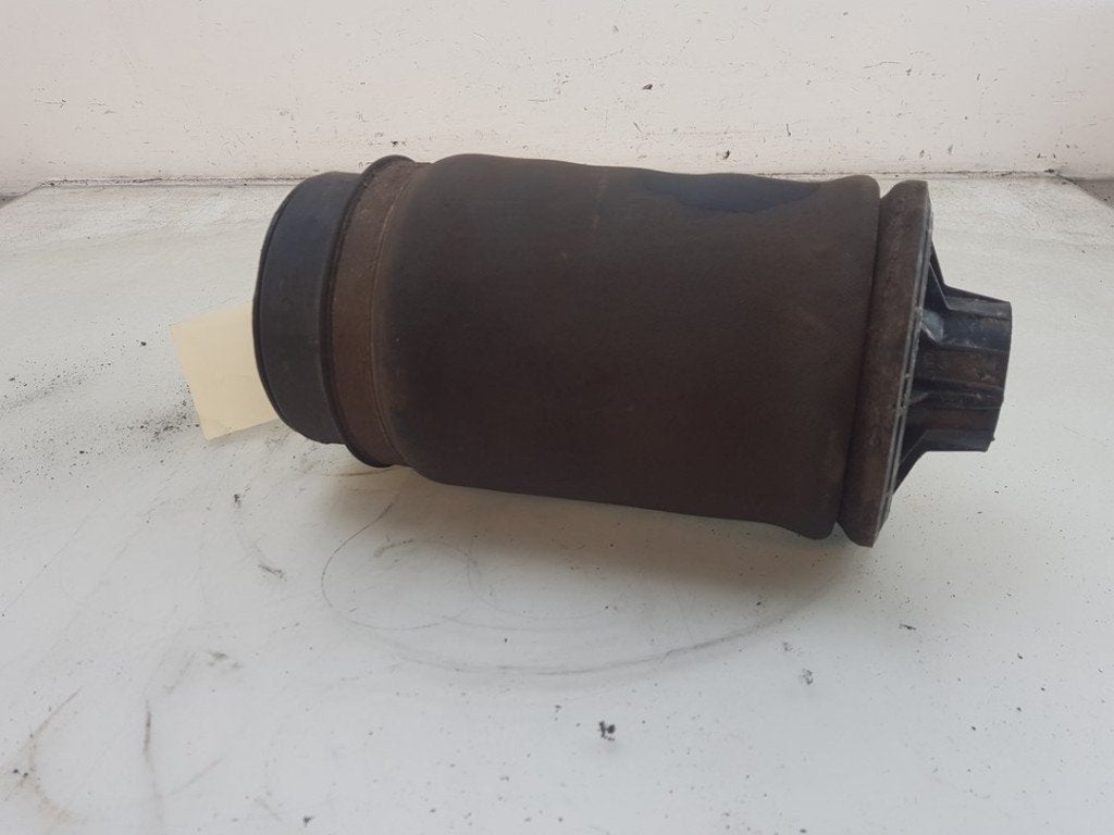 SOUFFLET DE SUSPENSION ML III (166) (|A1663200325|), Utilisé, Mercedes-Benz